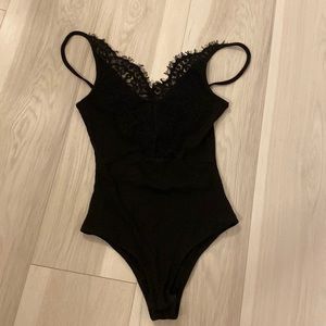 Princess polly black lace bodysuit size US 4